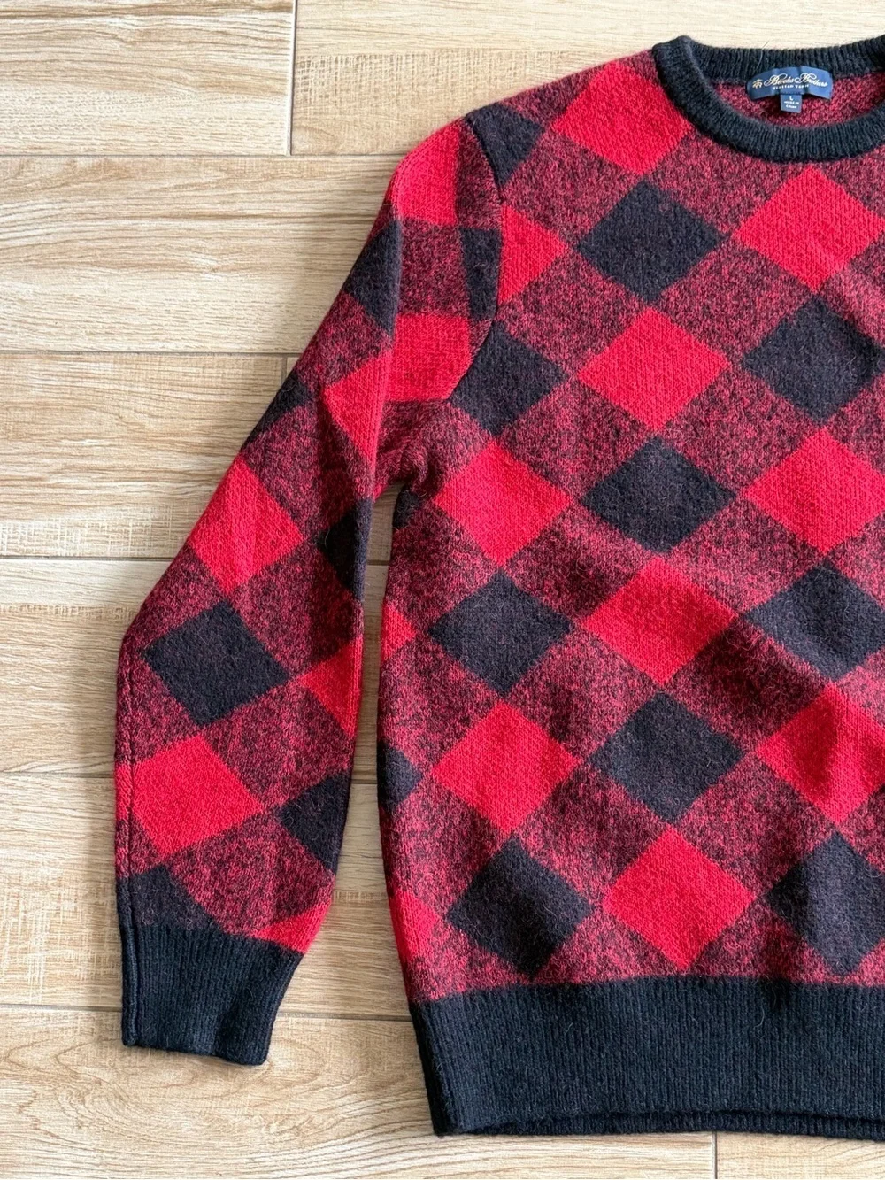 Brooks Brothers Italian Yarn Buffalo Plaid Wool Blend Sweater Red Black Large